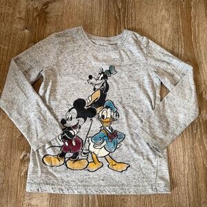 Disney little kids long sleeve graphic t-shirt size 6